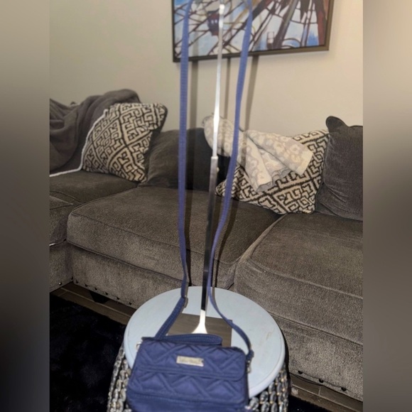 Vera Bradley Classic Navy RFID All in One Crossbody zip around wallet /Wristlet - Picture 4 of 8